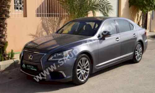 للبيع لكزس LS  460L موديل  2013