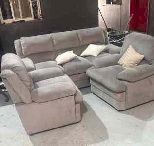 دينا تخلص من الاثاث القديم بالرياض 0537219488
