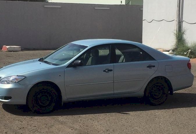 تويوتا كامري 2004 ازرق بحري حراج جميع المنتجات والخدمات في السعودية